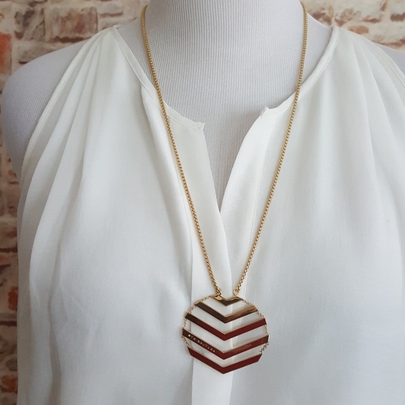 New Trina Turk Gold Chevron Pendant Necklace - Picture 1 of 7